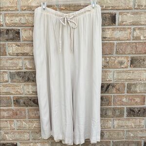 Elegant Cream Wide-Leg Women's Pants